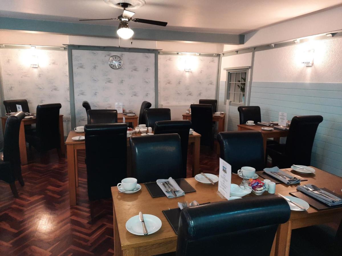 Hen Dy Bed & Breakfast Llandudno Bagian luar foto