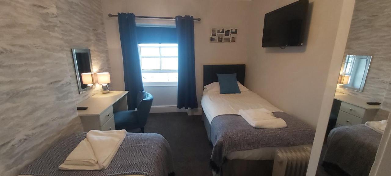 Hen Dy Bed & Breakfast Llandudno Bagian luar foto